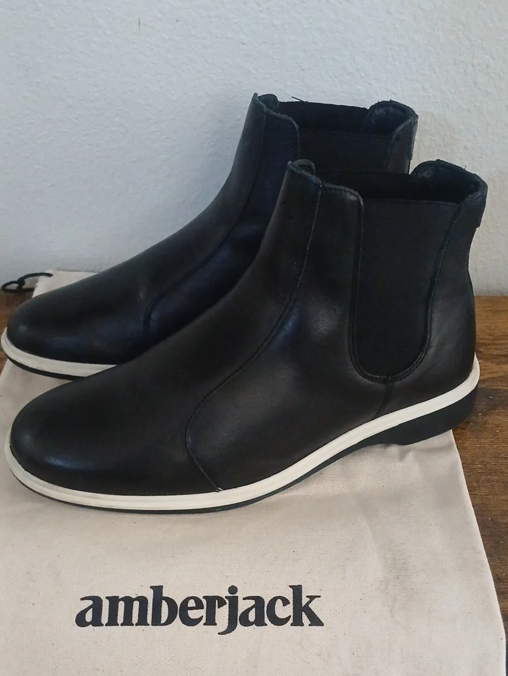 Men's Black Amberjack The Chelsea Boots